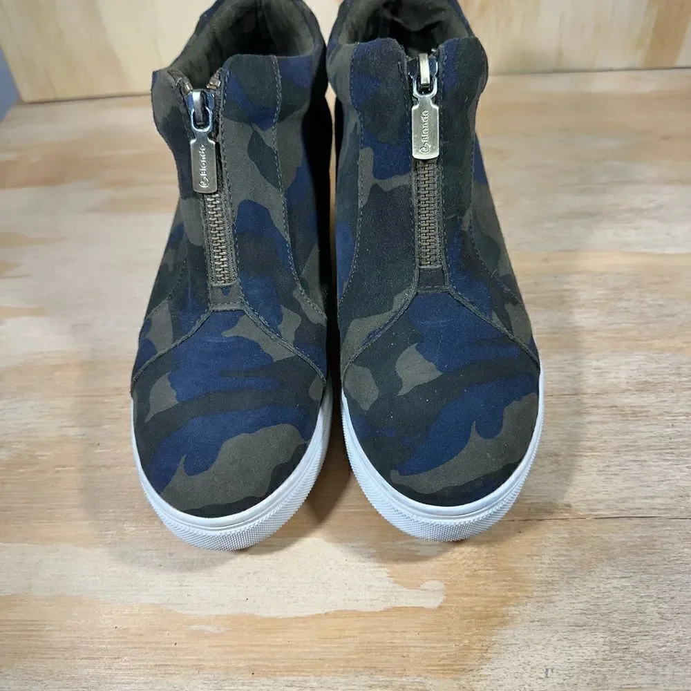 Blondo Waterproof Camo Sneakers Women’s Size 8.5
